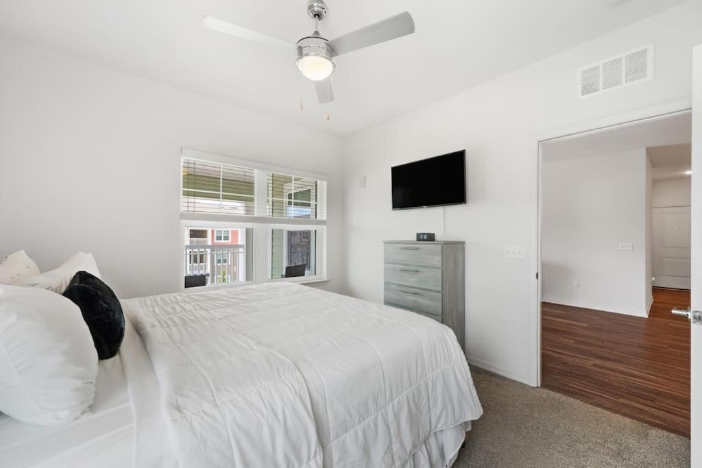 Lavish 2Br Apartment In 坦帕 外观 照片
