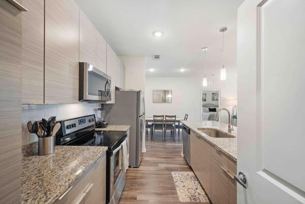 Lavish 2Br Apartment In 坦帕 外观 照片