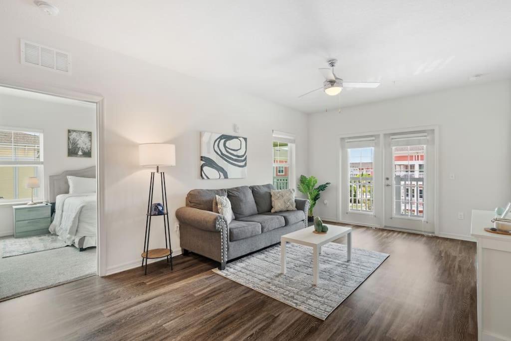 Lavish 2Br Apartment In 坦帕 外观 照片